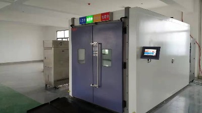 高低溫試驗(yàn)箱整體方案的設(shè)計
